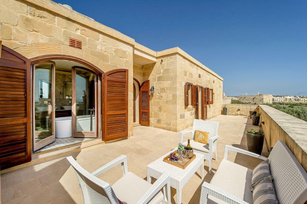 The Almonds Luxury Villa San Lawrenz Exteriör bild